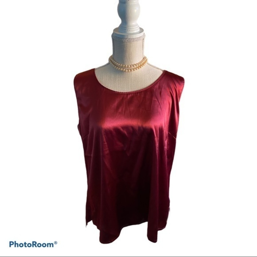 Chico’s size 3 tank top cranberry